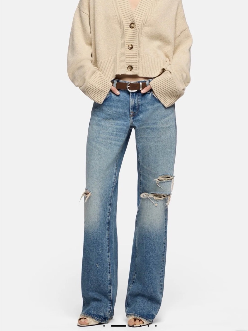 7 For All Mankind Light Blue Low Straight Jeans - Wave 26 $248msrp